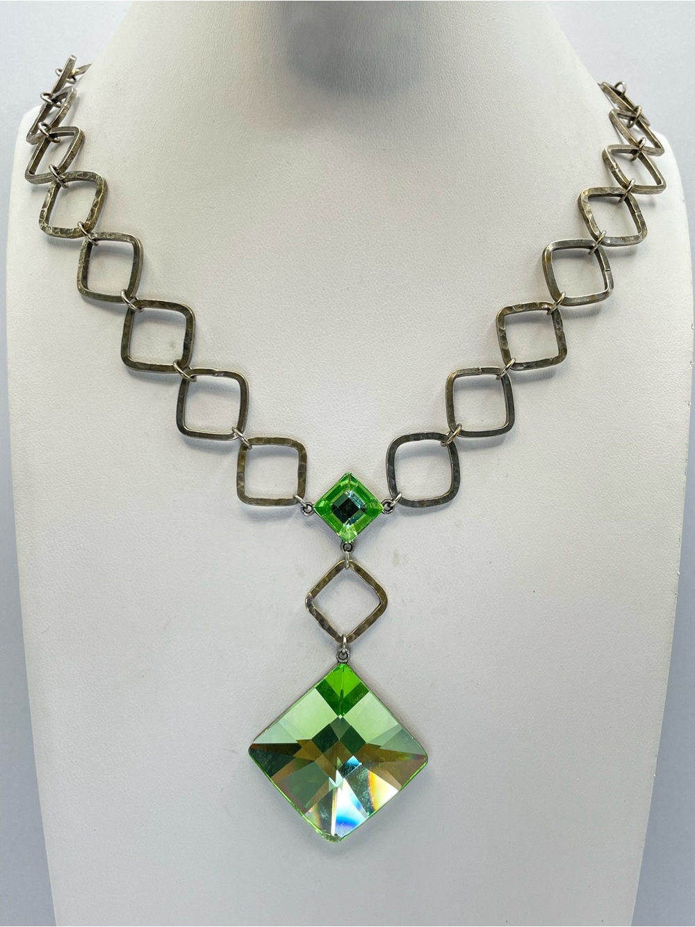 Anne Koplik Designs Green Crystal Glass Silver Tone Geometric Pendant Necklace